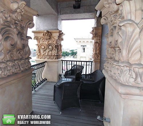 Rent out 2-room apartment. Киев, Заньковецкая — photo 1
