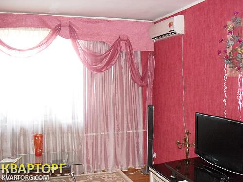 Sell 4-room apartment. Одесса, Посмитного — photo 1