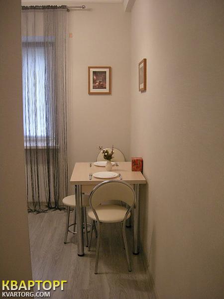 Rent out 1-room apartment. Одесса, Довженко — photo 2