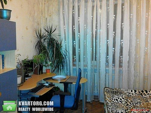 Sell 4-room apartment. Днепропетровск, Фурманова — photo 4