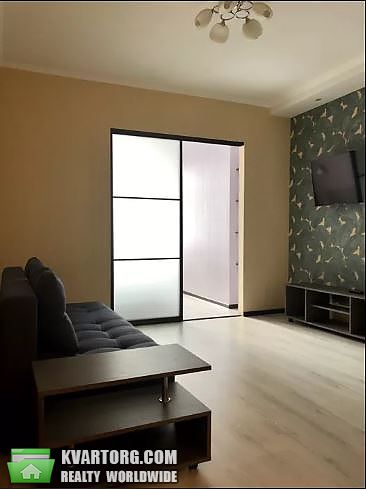 Rent out 2-room apartment. Киев,  Ахматовой — photo 1
