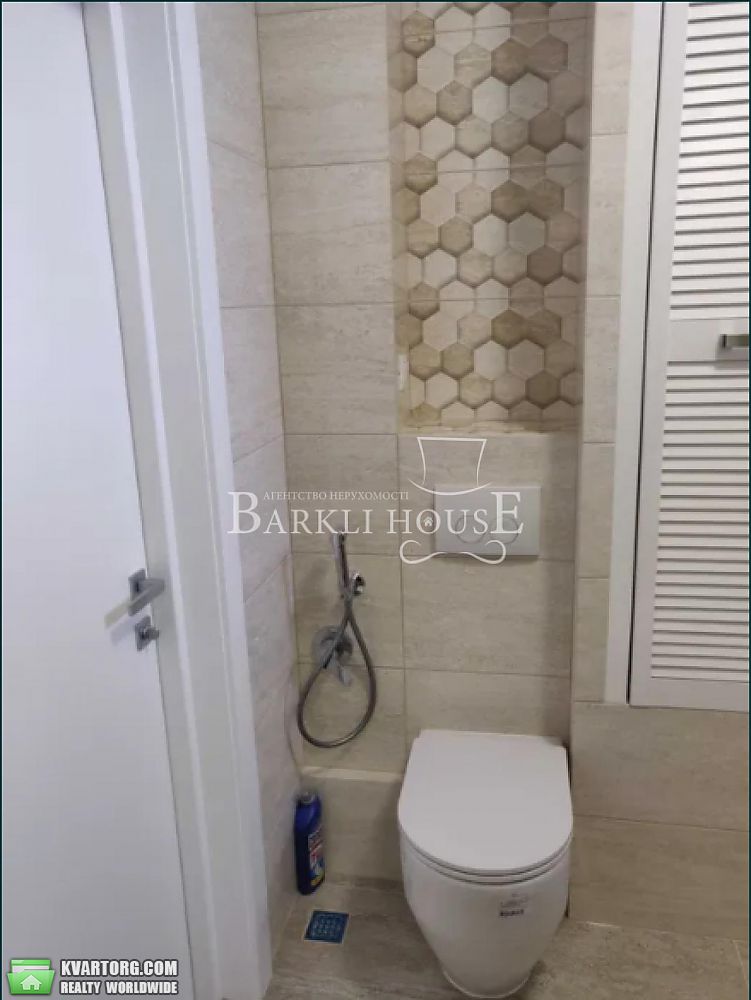 Rent out 2-room apartment. Киев,  Глубочицкая — photo 10