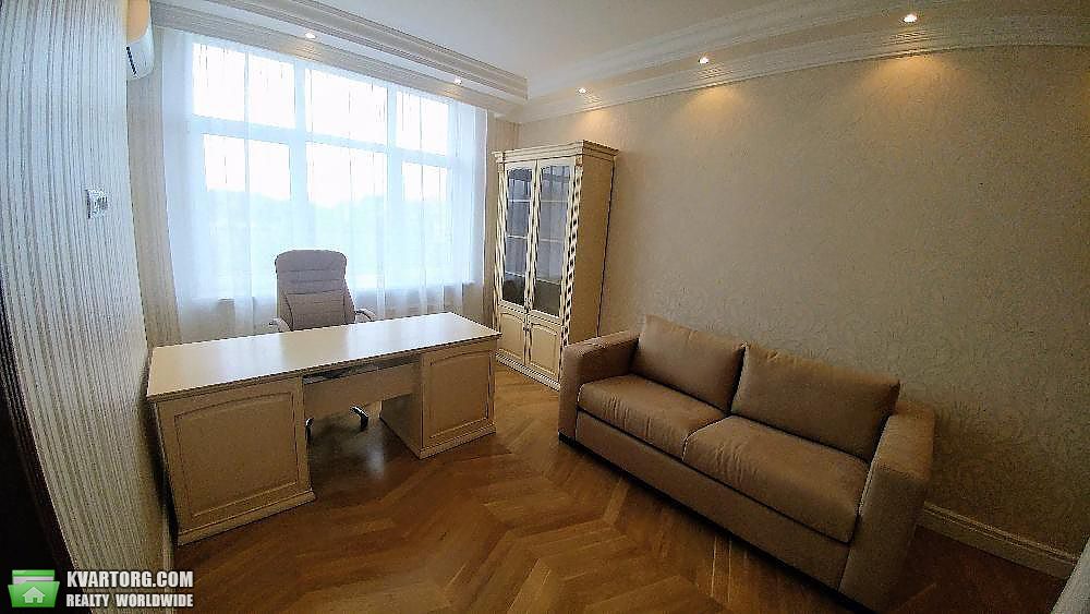 Rent out 4-room apartment. Киев,  Глубочицкая — photo 6
