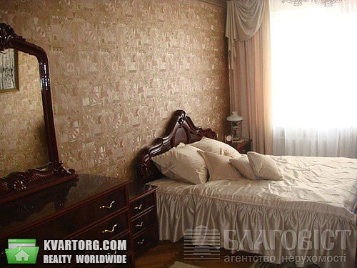 Sell 3-room apartment. Киев, Старонаводницкая — photo 2