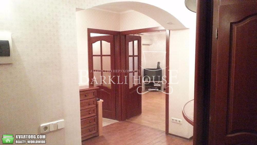Rent out 4-room apartment. Киев,  Невская — photo 6