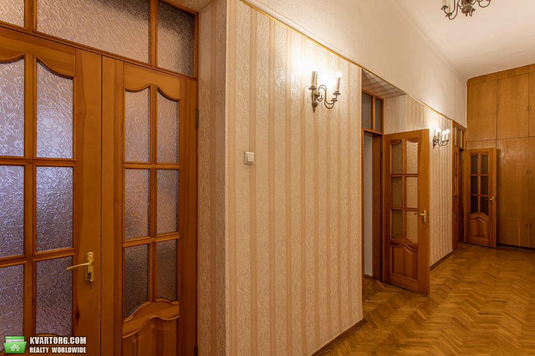 Sell 4-room apartment. Киев,  Лютеранская — photo 7