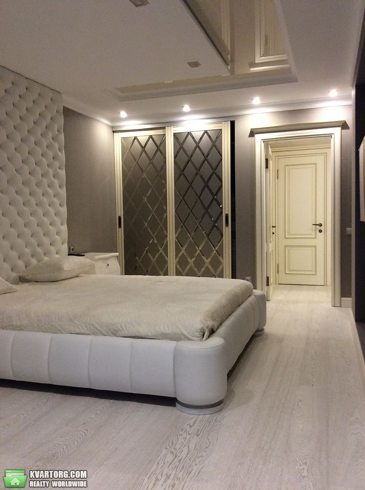 Rent out 3-room apartment. Киев, Ирпенская — photo 7