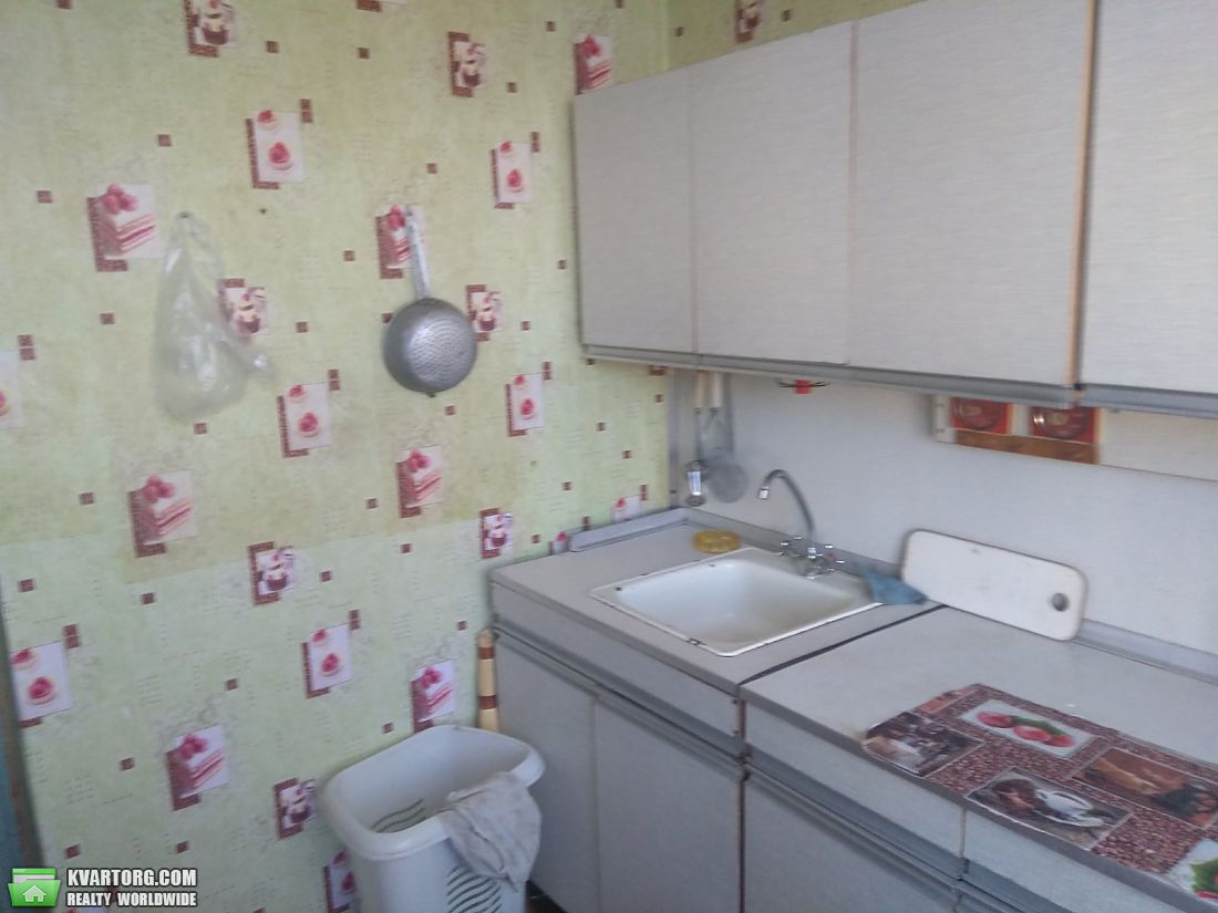 Rent out 3-room apartment. Киев,  Булгакова — photo 6