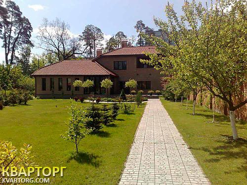 Rent out house. Киев,  Верховинная — photo 1