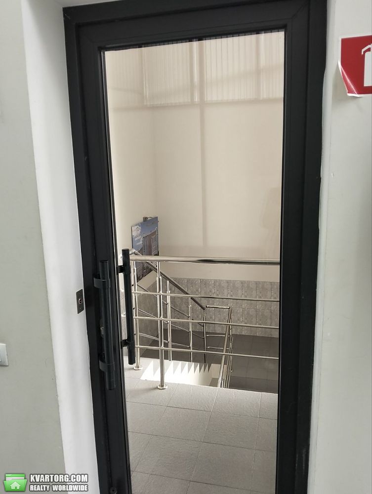 Rent out office. Киев,  Бажана — photo 3