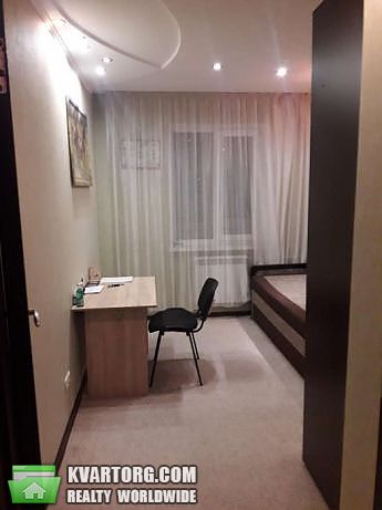 Rent out 2-room apartment. Киев,  Бажана — photo 4
