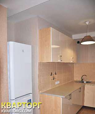 Rent out 2-room apartment. Киев, Харьковское шоссе — photo 2