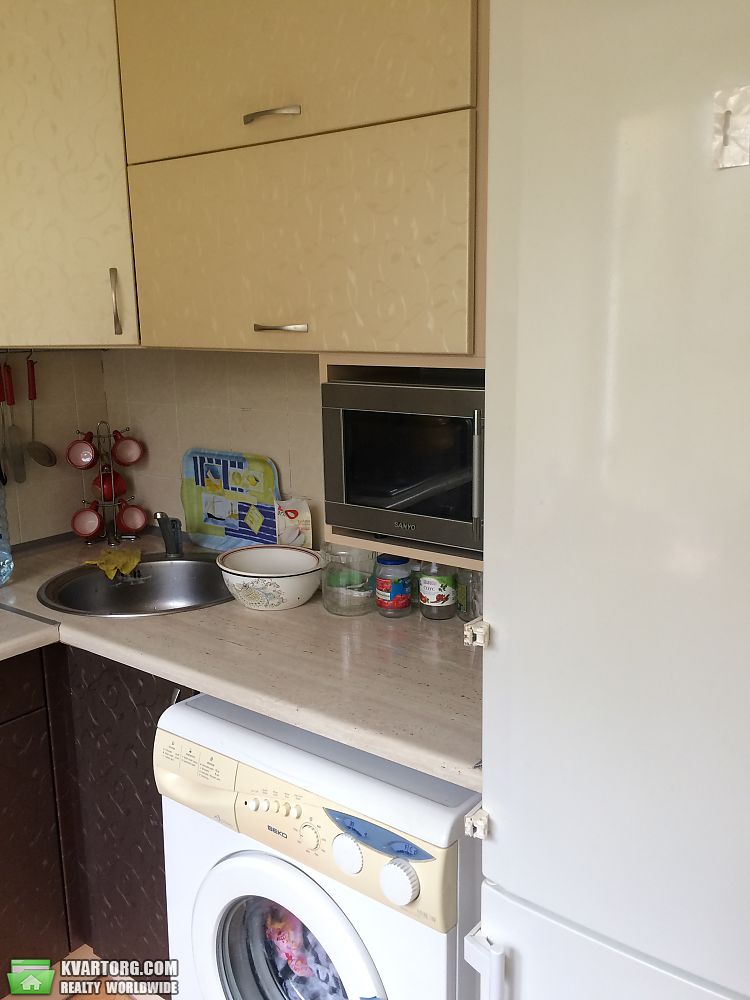 Rent out 2-room apartment. Киев, Чегорина — photo 6