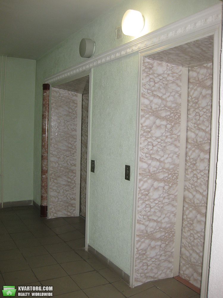 Sell 2-room apartment. Киев,  Подгорная — photo 2