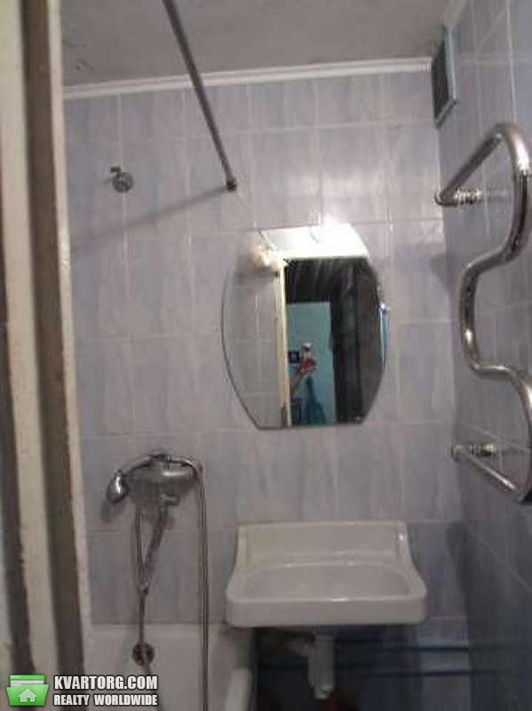 Sell 2-room apartment. Киев,  Ушакова — photo 8