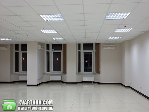 Rent out office. Киев, Днепровской Набережной — photo 1