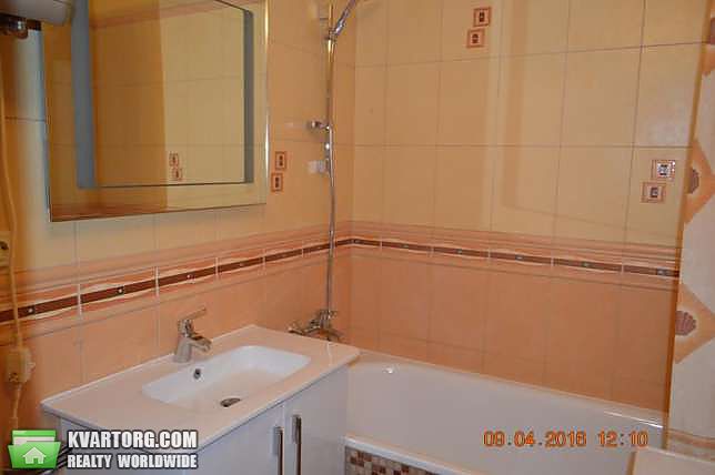 Rent out 2-room apartment. Киев,  Введенская — photo 4