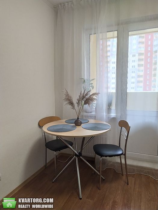 Sell 1-room apartment. Киев,  Конева — photo 1