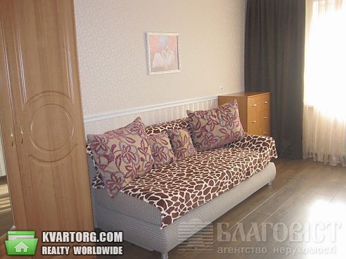 Sell 3-room apartment. Киев, Урловская — photo 1