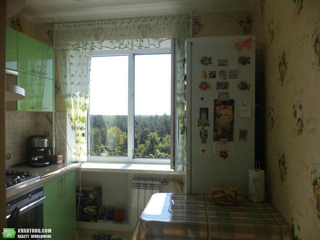 Sell 2-room apartment. Киев,  Лесной пр — photo 3