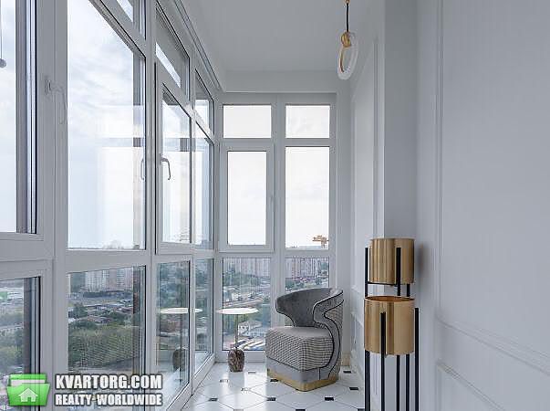 Sell 3-room apartment. Киев, Драгомирова ул. — photo 3