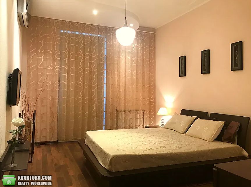 Rent out 2-room apartment. Киев, Шота Руставели — photo 6