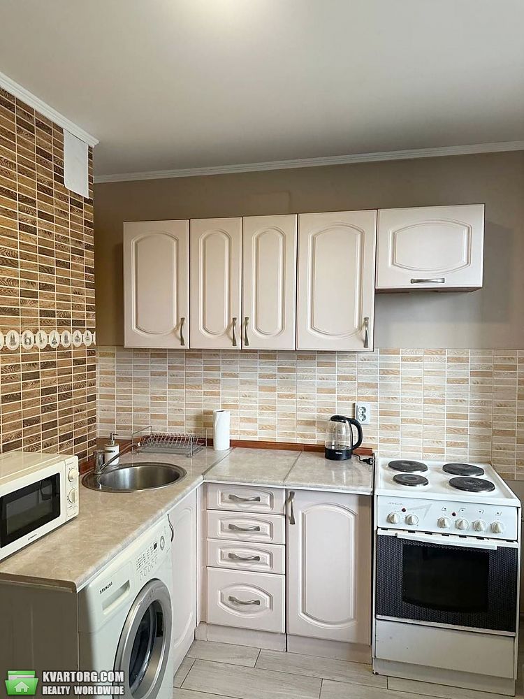 Rent out 1-room apartment. Киев, Донца — photo 7