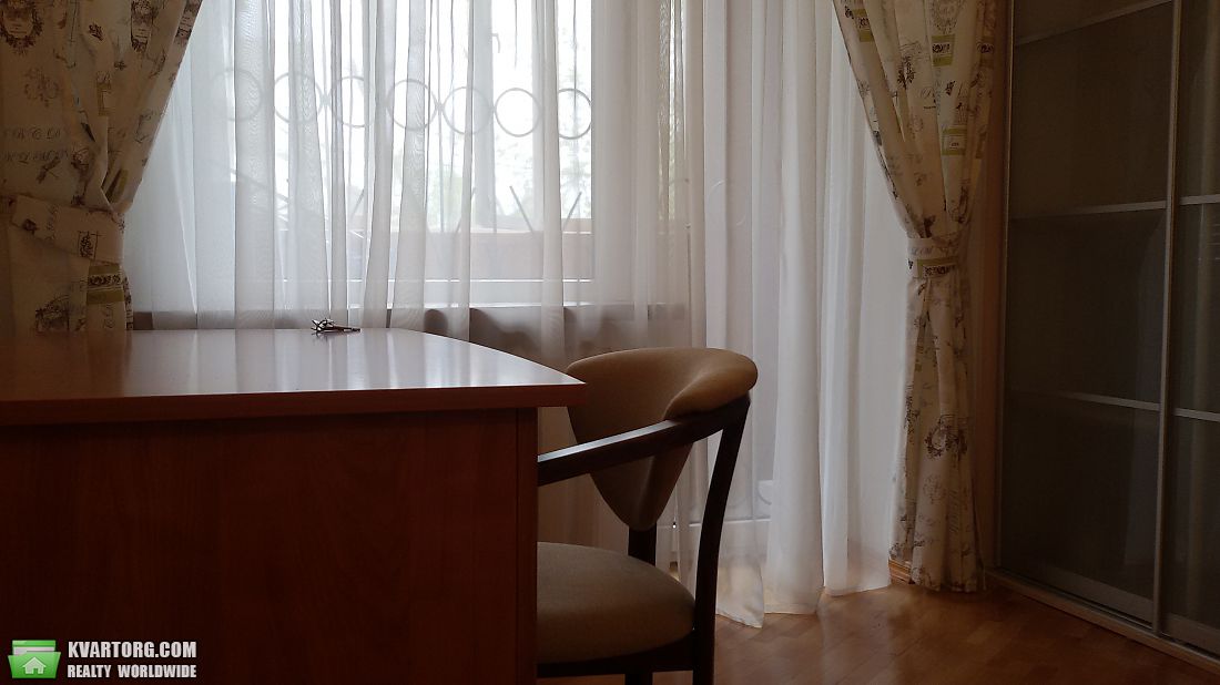 Sell 2-room apartment. Киев,  Барбюса — photo 3
