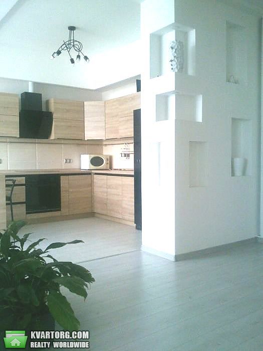 Sell 3-room apartment. Киев,  Руданского — photo 1