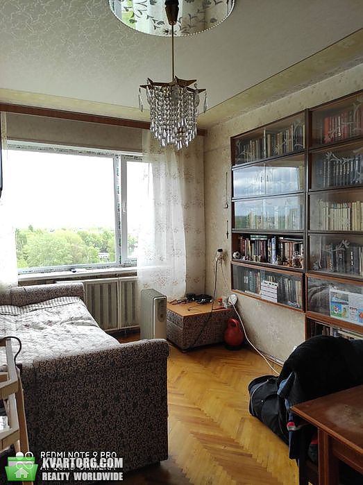 Sell 3-room apartment. Киев,  Приречная — photo 2