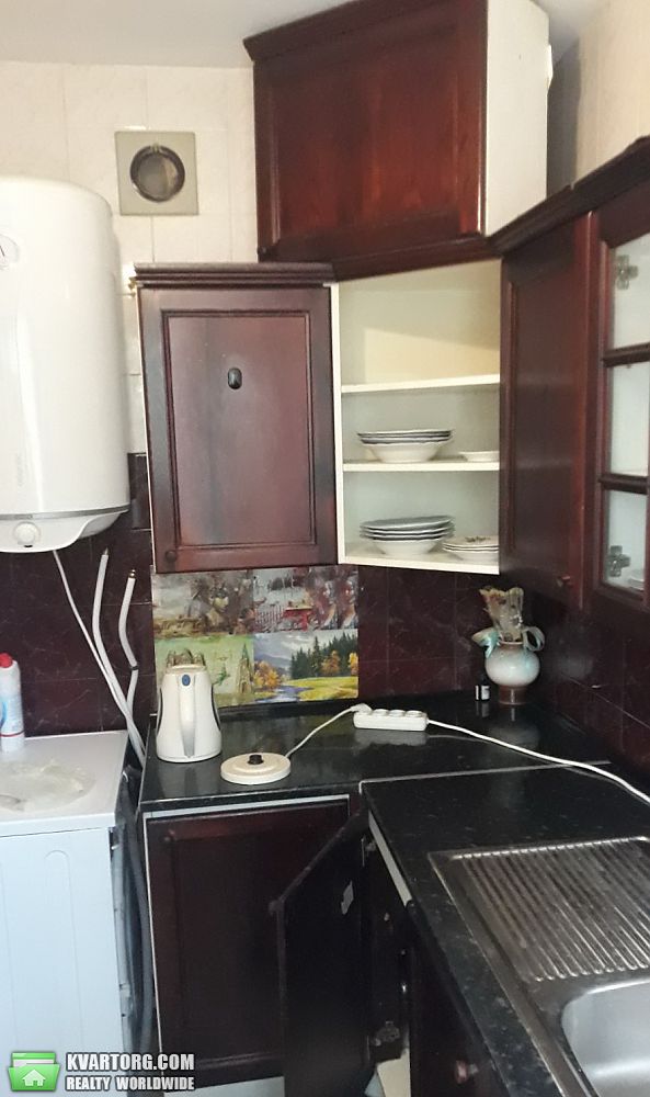 Rent out 2-room apartment. Киев, Гавела — photo 2