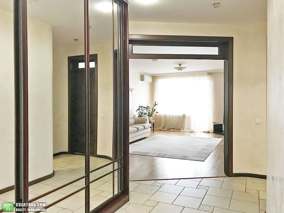 Rent out 2-room apartment. Киев,  Мирного Панаса — photo 9