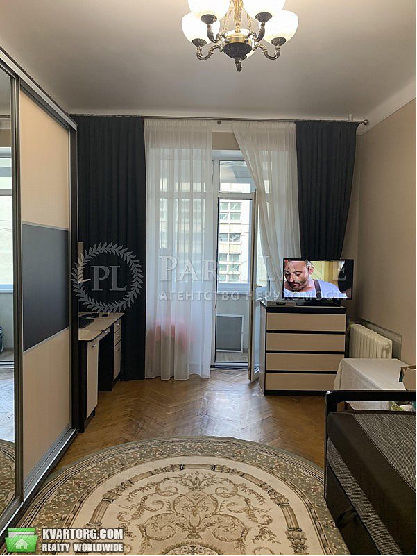 Sell 2-room apartment. Киев,  Кловский спуск — photo 3