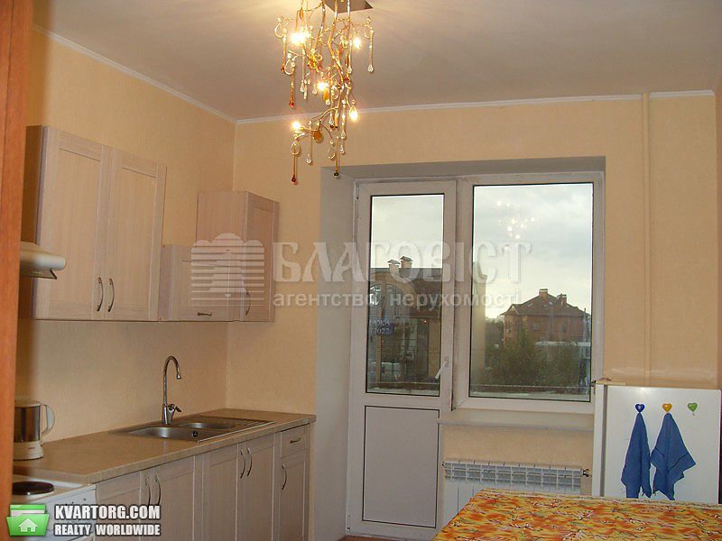 Rent out 3-room apartment. Киев,  Вильямса — photo 3