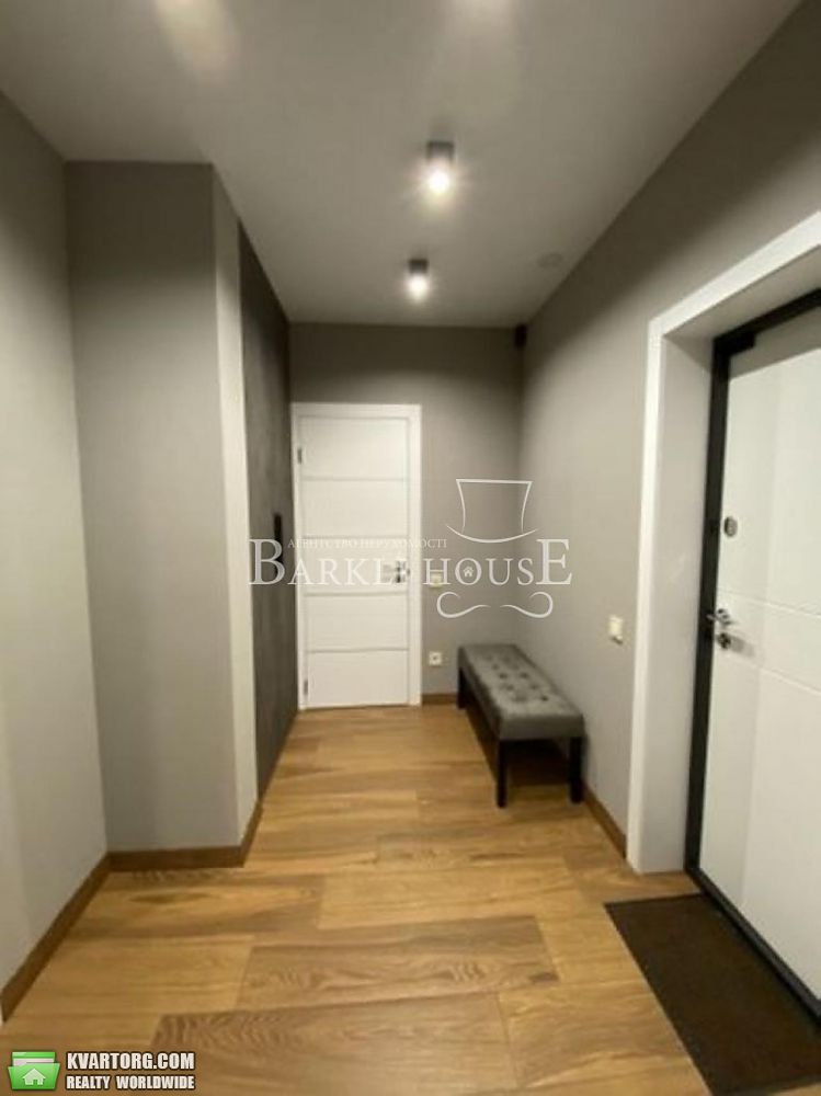 Rent out 2-room apartment. Киев,  Черновола — photo 9