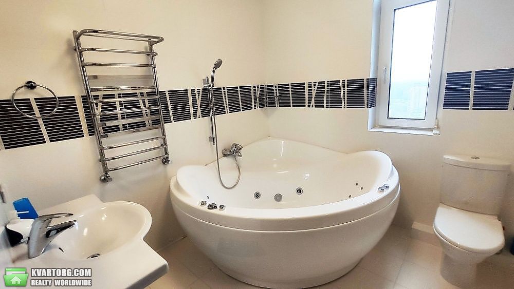 Sell 4-room apartment. Киев,  Никольско-Слободская — photo 9