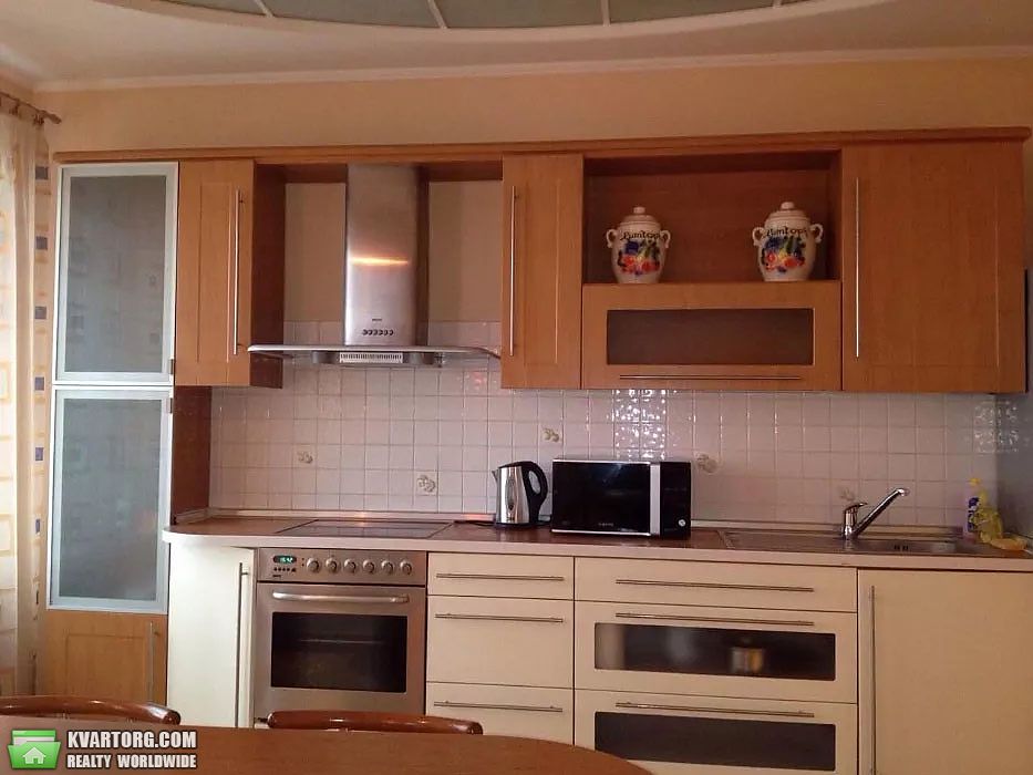 Rent out 3-room apartment. Киев,  Дмитриевская — photo 4