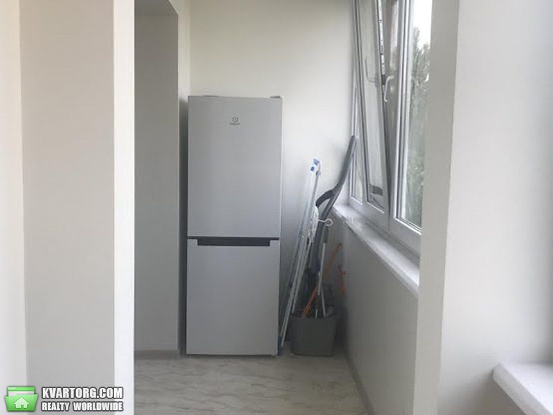 Sell 1-room apartment. Киев,  Жмеринская — photo 3