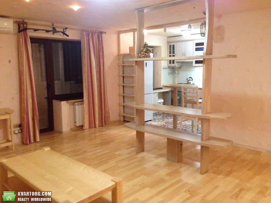 Rent out 2-room apartment. Киев,  Первомайского — photo 4