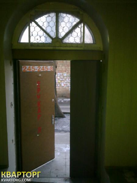 Rent out shop. Киев, ул. Урицкого — photo 2