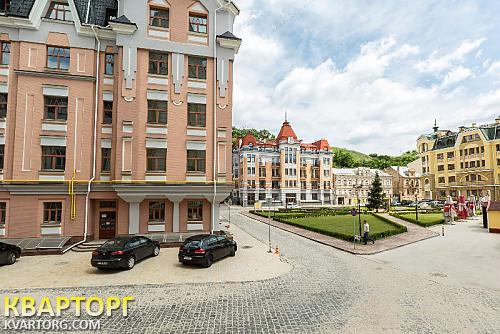Rent out shop. Киев, Кожемяцкая — photo 2