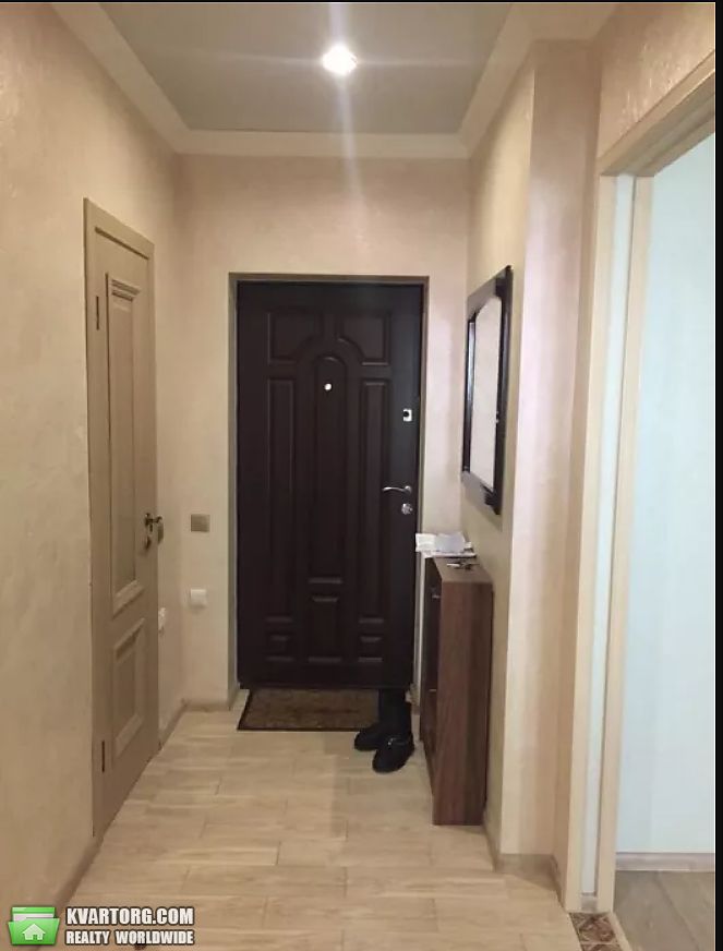 Rent out 1-room apartment. Киев,  Харьковское шоссе — photo 4