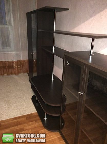 Rent out 1-room apartment. Киев,  Ревуцкого — photo 2
