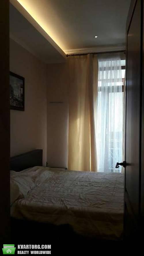 Sell 2-room apartment. Киев,  ул. Крещатик — photo 4