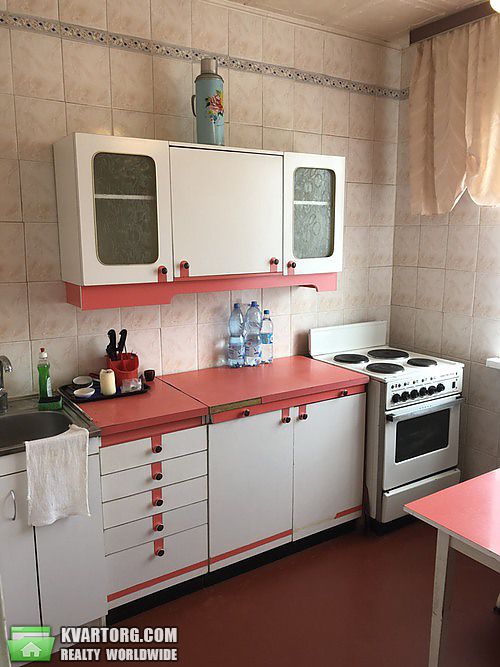 Sell 3-room apartment. Киев, Радунская ул. — photo 1