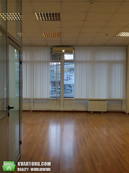 Rent out office. Киев, ул. Эспланадная — photo 1