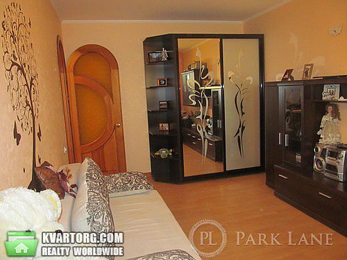 Sell 3-room apartment. Киев,  Кравченко — photo 2