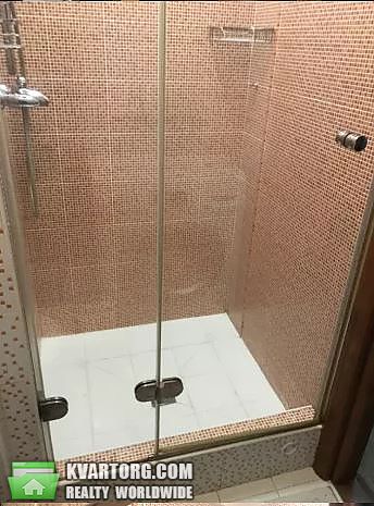 Rent out 2-room apartment. Киев,  Волгоградская — photo 2