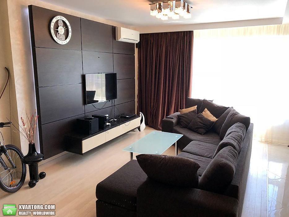 Rent out 3-room apartment. Киев,  Ямская — photo 6