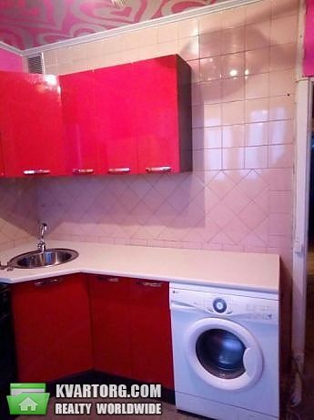 Rent out 1-room apartment. Киев, Шамо — photo 3